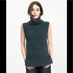 Banana Republic sleeveless sweater